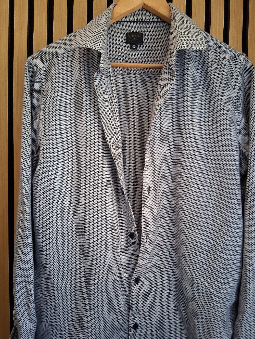 Men's Grey Patterned Button-Up Shirt